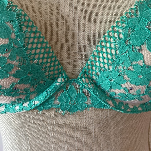 Victoria Secret Dream Angle Green lace push up- Pigeonnant wh Rhinestones bra - Picture 3 of 14